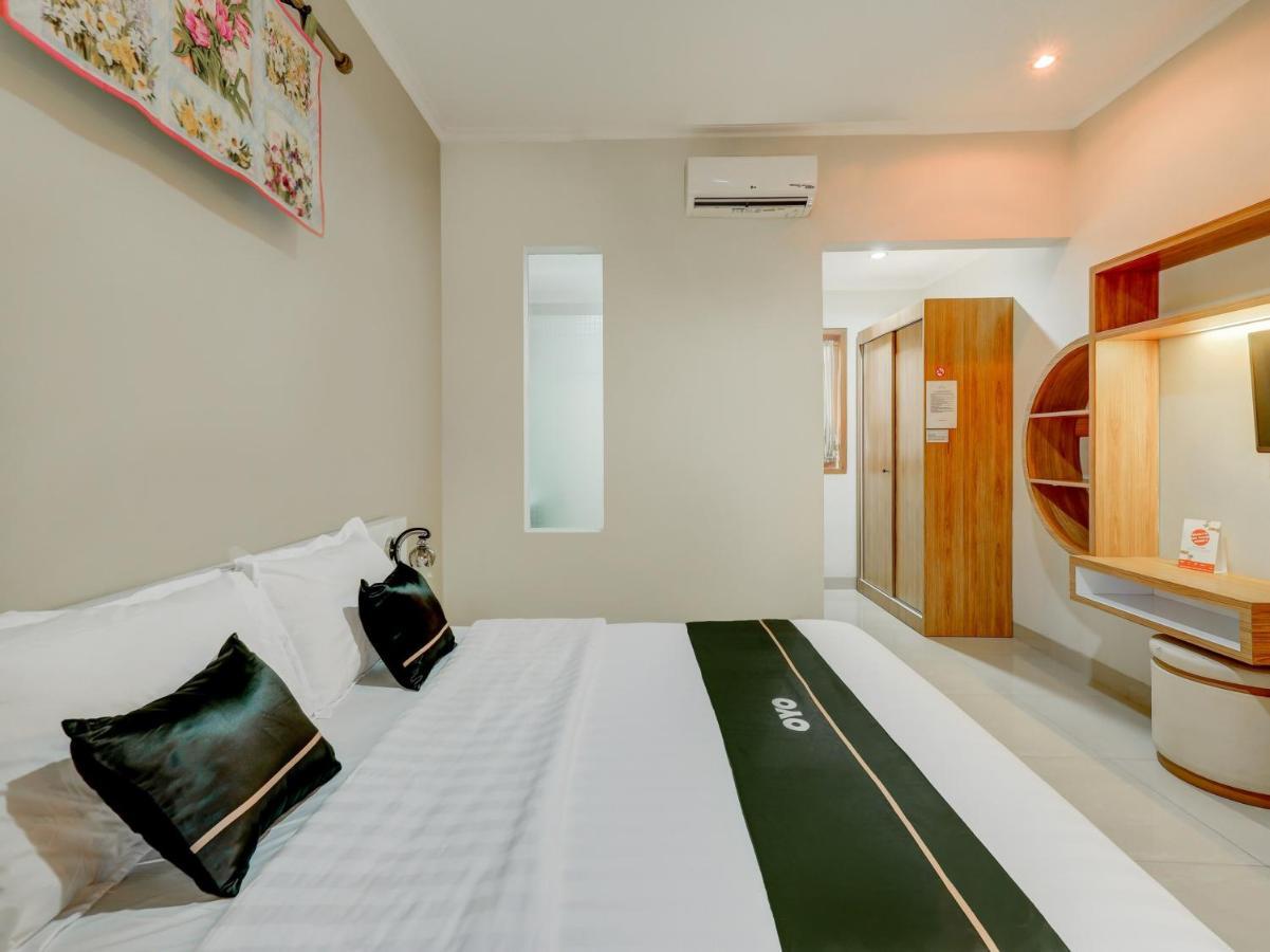 Collection O 3945 Bale Tardian Syariah Hotel Melati ภายนอก รูปภาพ