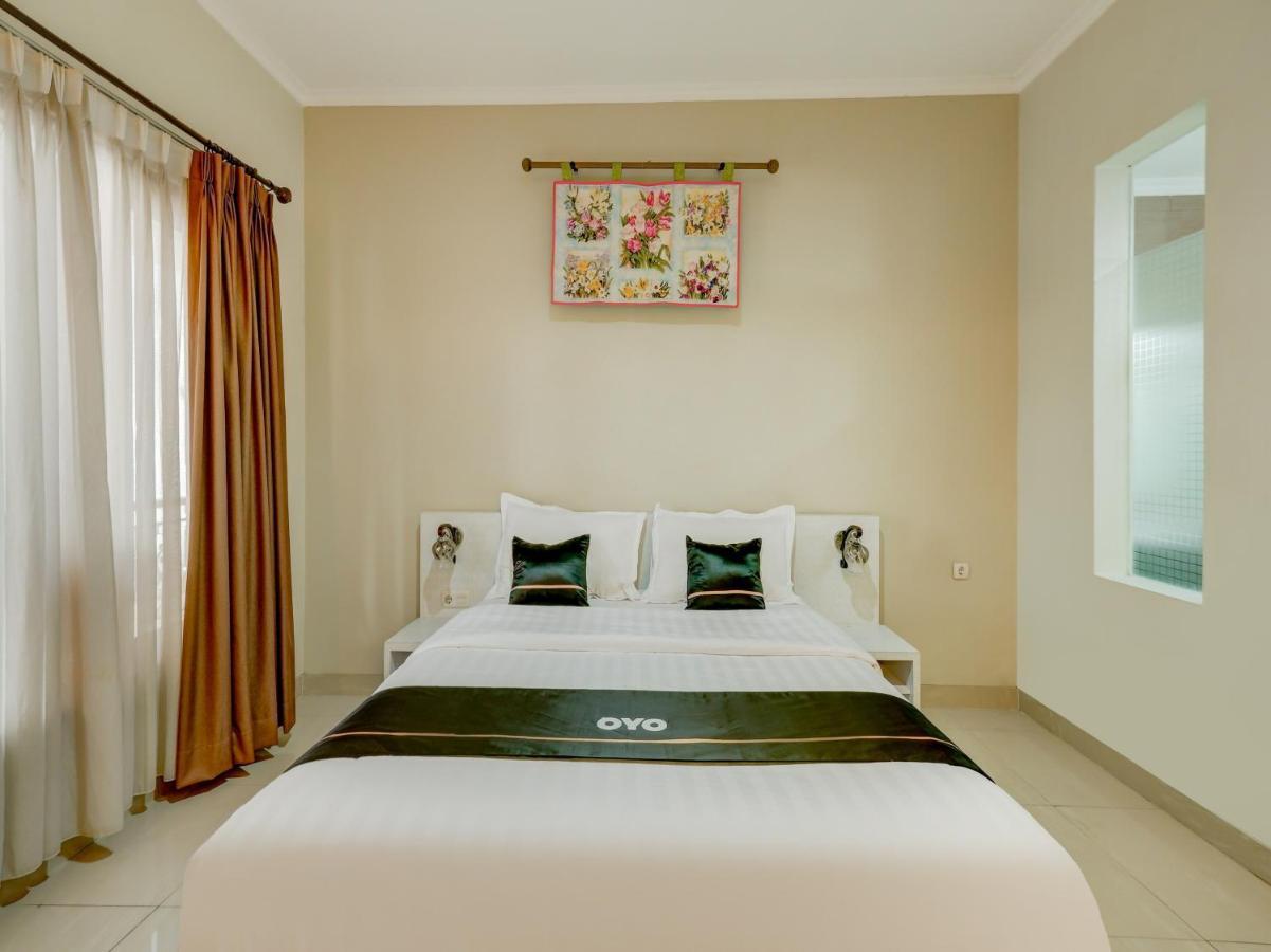 Collection O 3945 Bale Tardian Syariah Hotel Melati ภายนอก รูปภาพ